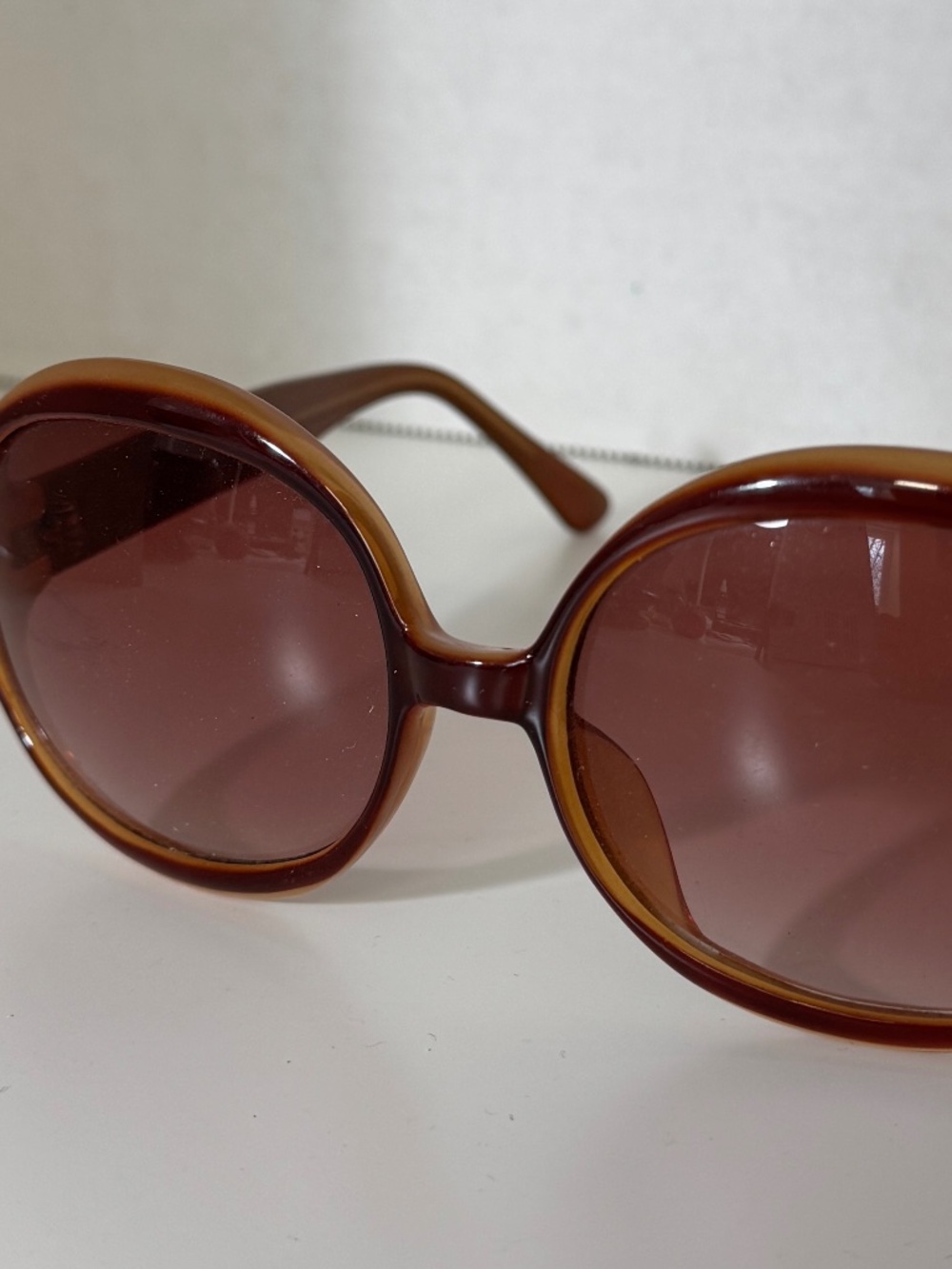 Vintage round gradient sunglasses